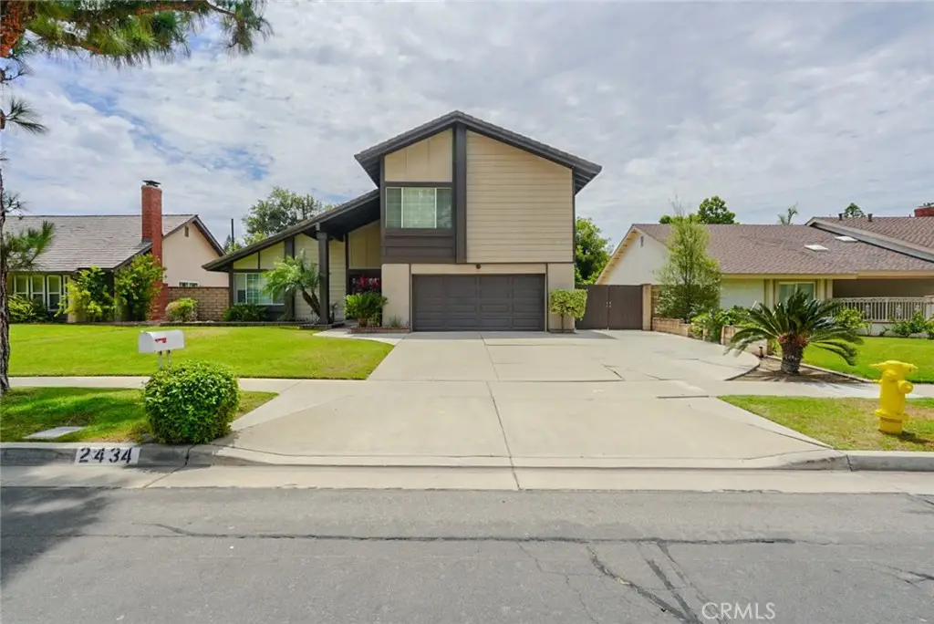 2434 E Virginia Avenue, Anaheim, CA 92806 - #1