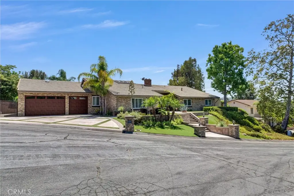 375 S Via Montanera, Anaheim, CA 92807 - #1