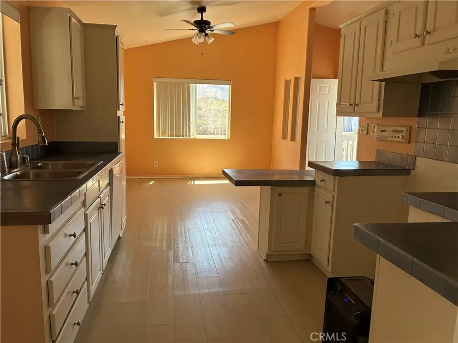 4901 Green River #309, Corona, CA 92878 - #2