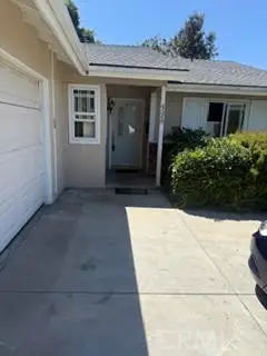 4548 Ironwood Avenue, Seal Beach, CA 90740