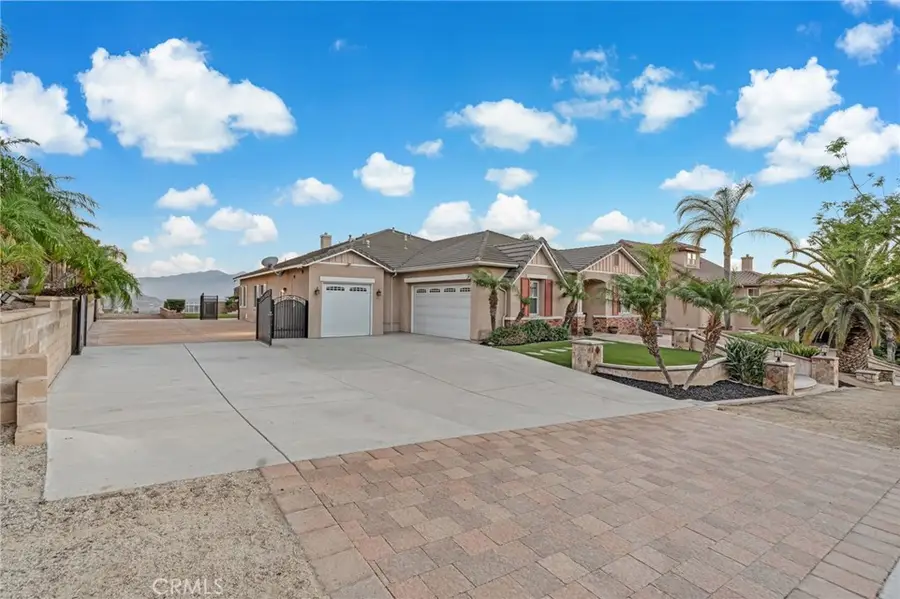 1426 Valley Drive, Norco, CA 92860 - #3