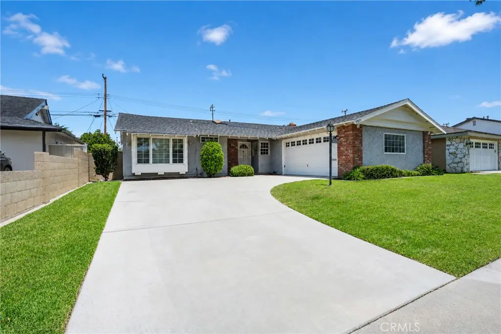 5071 Tripoli, Los Alamitos, CA 90720 - #1