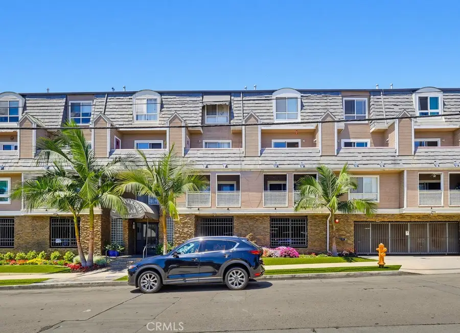 1355 Loma Avenue #311, Long Beach, CA 90804 - #2