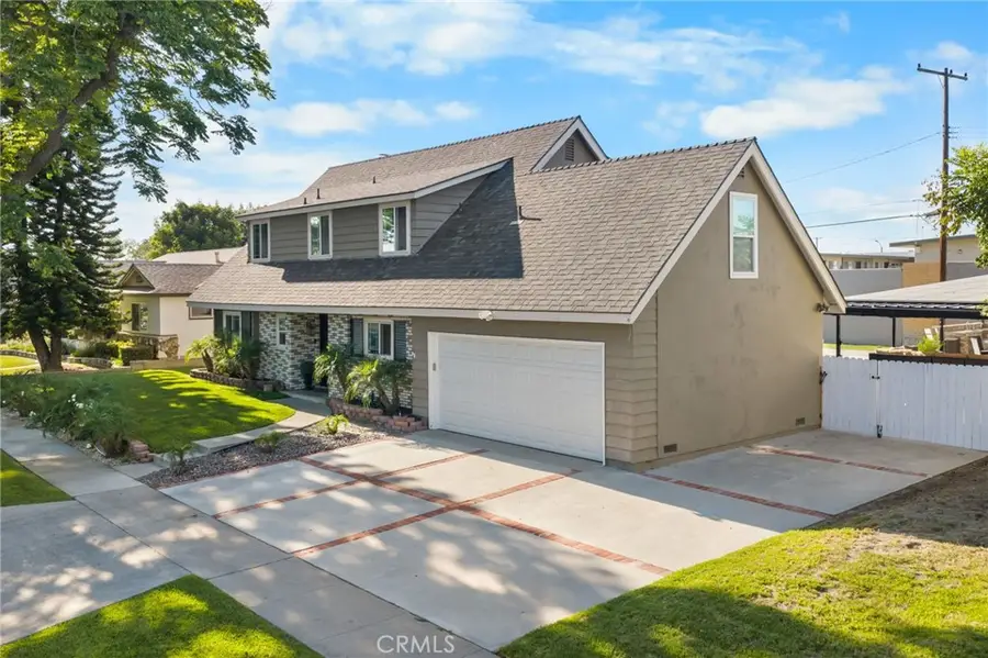 1745 W Bowling, Anaheim, CA 92804 - #2
