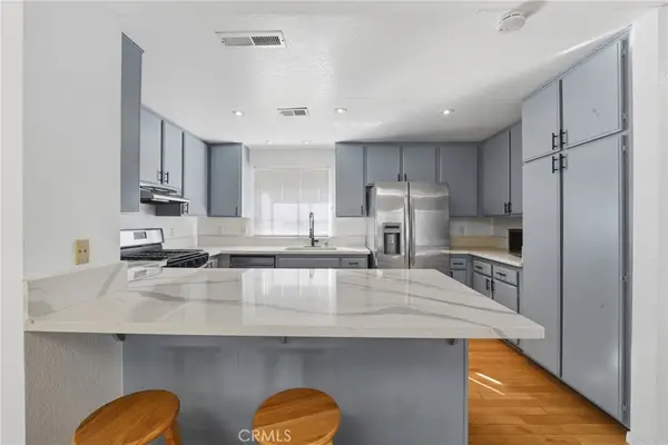2915 E 60th Pl #A, Huntington Park, CA 90255