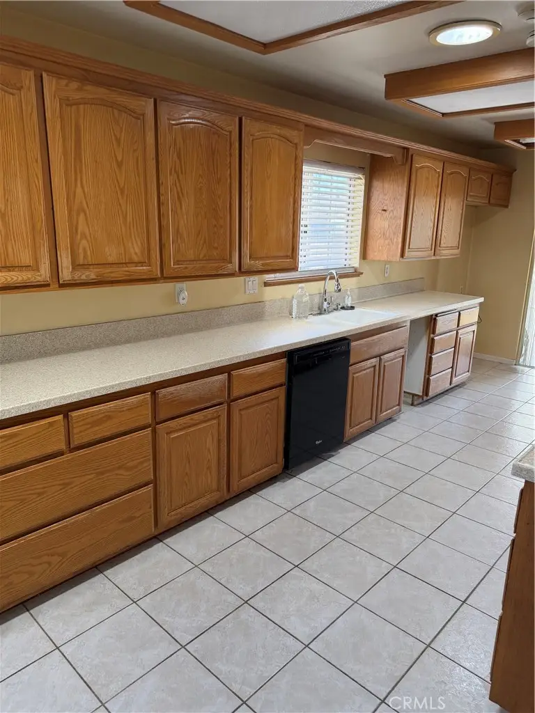 3922 Snowden, Long Beach, CA 90808 - #3