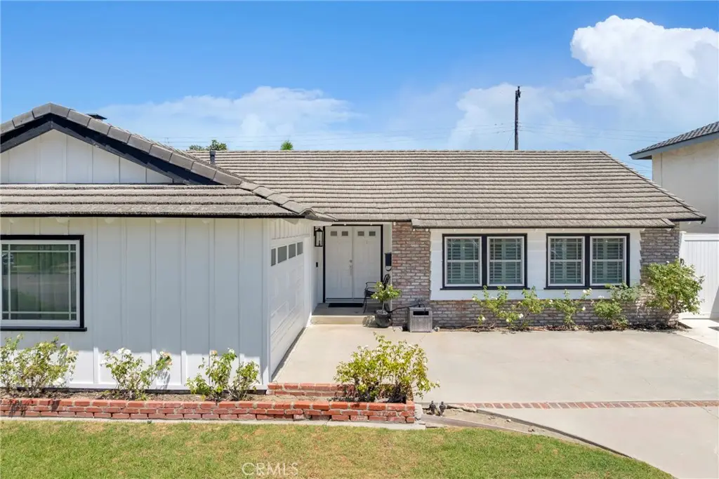 10462 Christopher St., Cypress, CA 90630 - #1