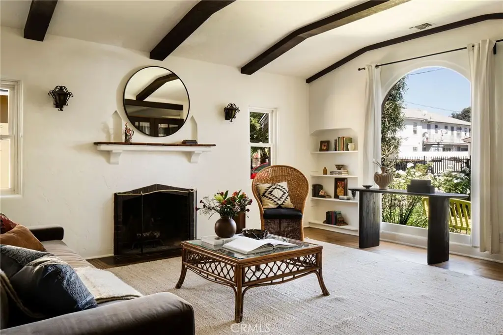 11318 Martha, North Hollywood, CA 91601 - #1