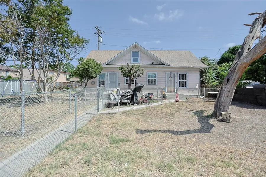 1331 W 19th, Long Beach, CA 90810 - #2