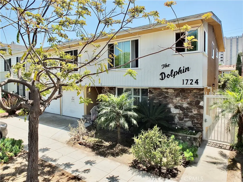 1724 E 1st Street #9, Long Beach, CA 90802 - #1