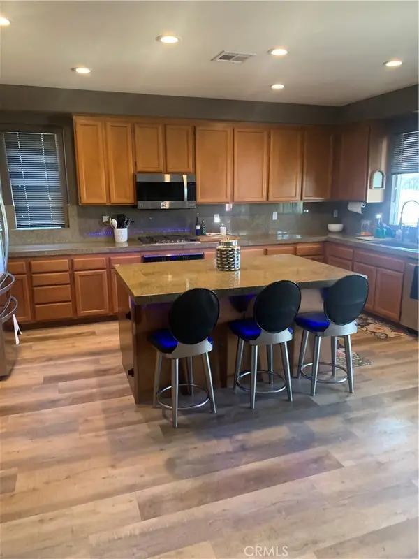 23682 Saratoga Springs, Murrieta, CA 92562