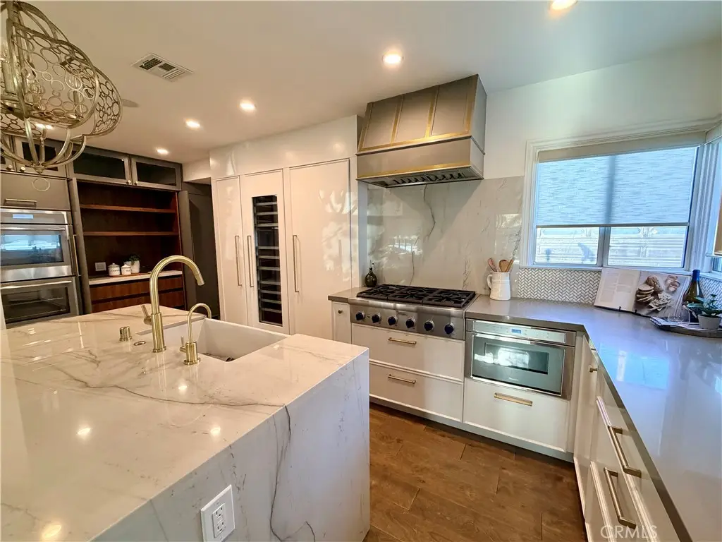 3934 N Marshall Way N, Long Beach, CA 90807 - #1