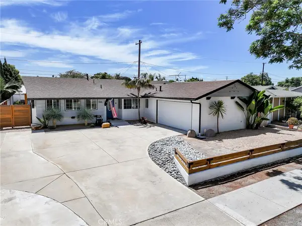 1566 W Crone, Anaheim, CA 92802