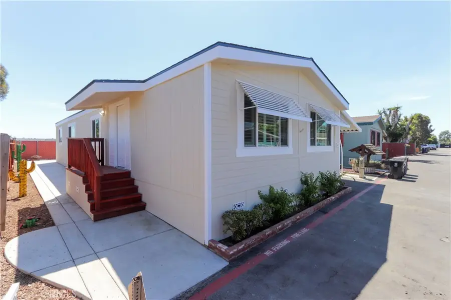 7051 Ellis Avenue #40, Huntington Beach, CA 92648 - #2