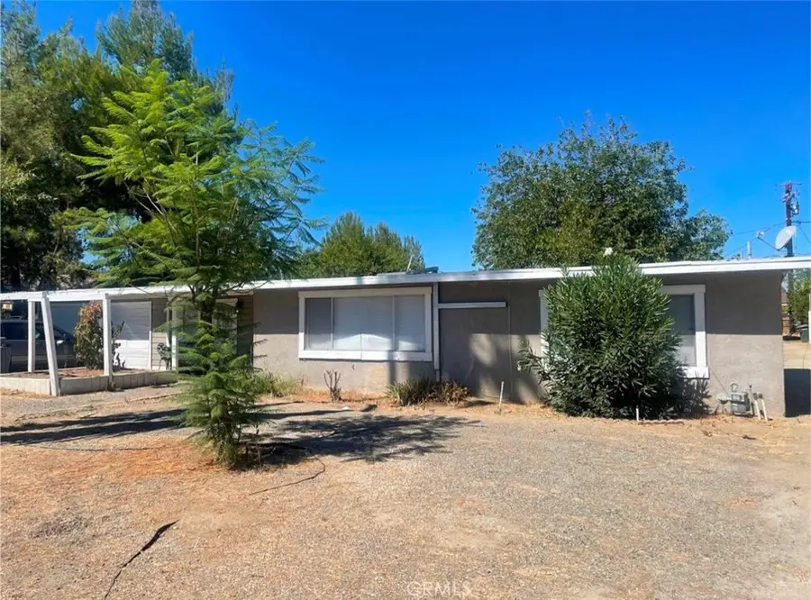 588 S Rosario Ave, San Jacinto, CA 92583 - #3