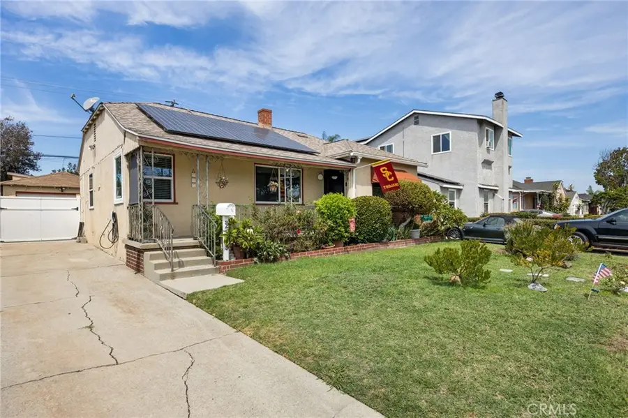 2255 Pepperwood Avenue, Long Beach, CA 90815 - #2
