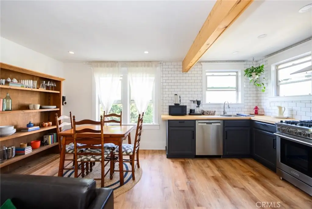 451 W 10th, Long Beach, CA 90813 - #1