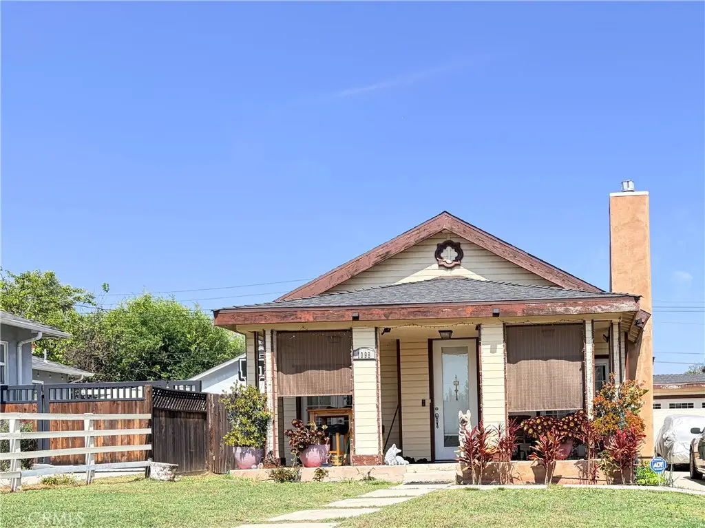 1098 Bresee Avenue, Pasadena, CA 91104 - #1