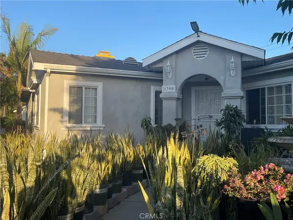 1390 W 33rd Street, Long Beach, CA 90810