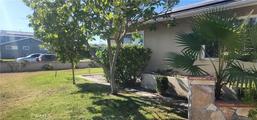 1943 W Victoria, Anaheim, CA 92804 - #2