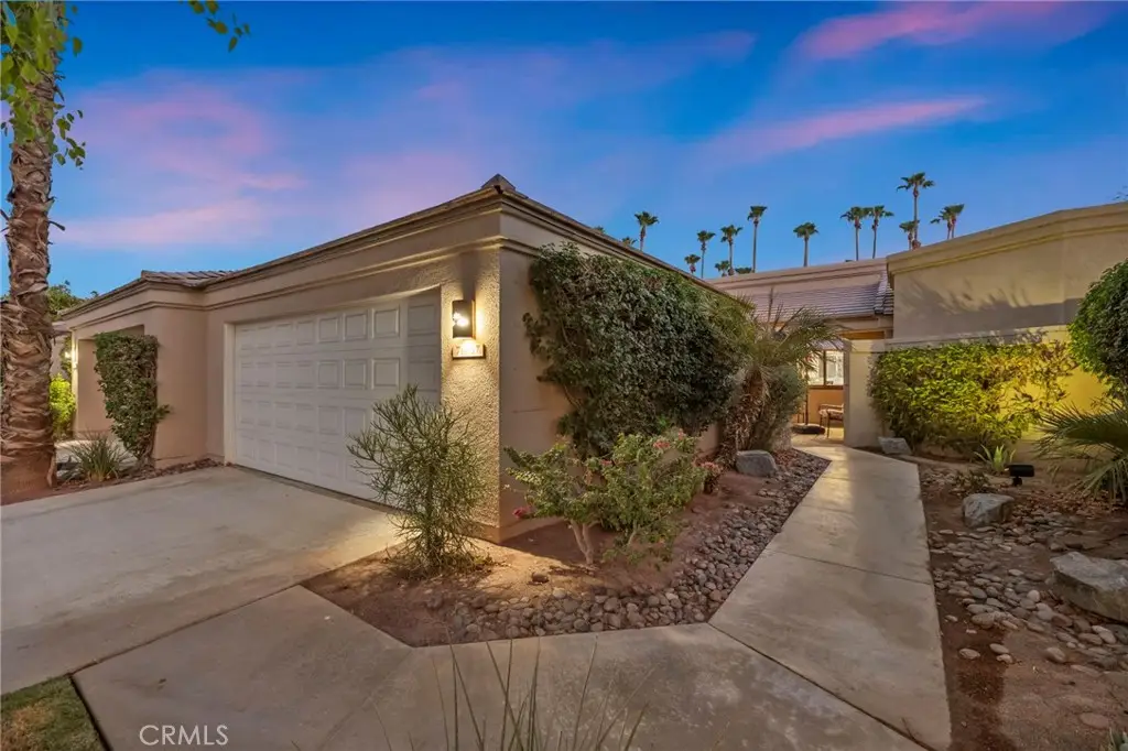 76037 Impatiens, Palm Desert, CA 92211 - #1