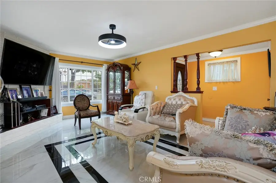 727 W Hill, Long Beach, CA 90806 - #2