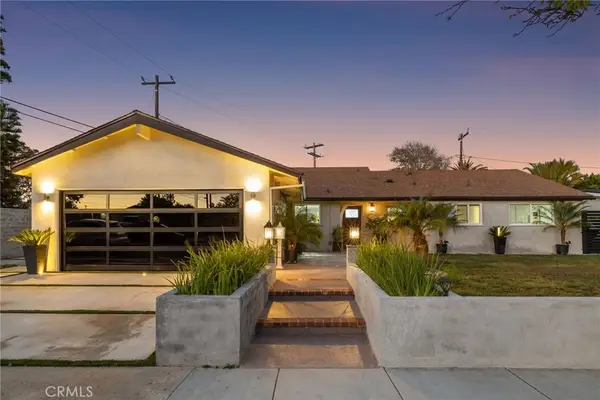 2750 San Carlos, Costa Mesa, CA 92626