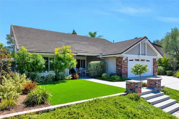 7710 E Strawberry Ridge, Orange, CA 92869