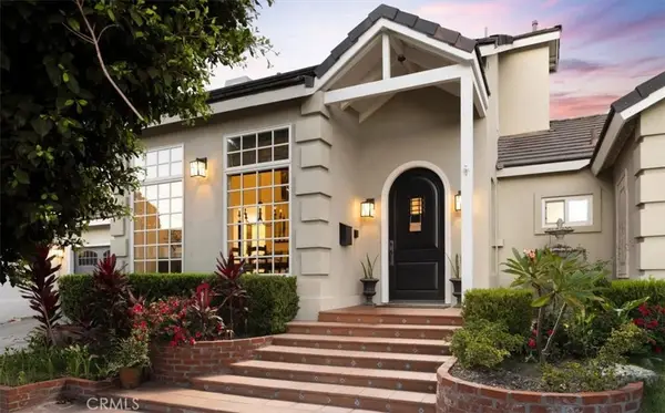 14272 Livingston, Tustin, CA 92780