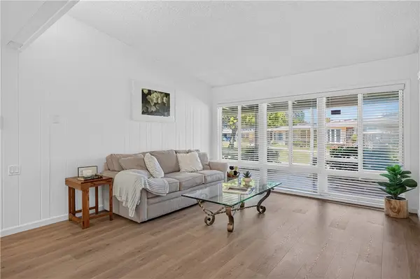 1441 Golden Rain Road #M4 88H, Seal Beach, CA 90740