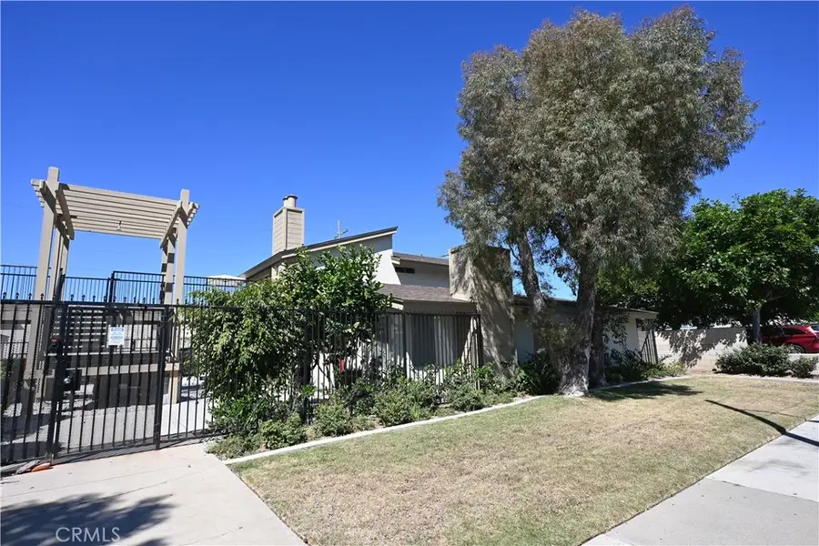 810 Center Street, Costa Mesa, CA 92627 - #3