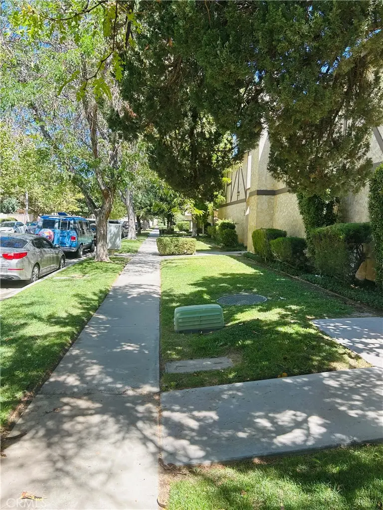 1340 W Avenue J4, Lancaster, CA 93534 - #2