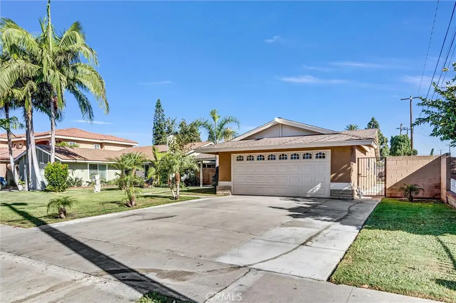 1115 W Stanford Street, Santa Ana, CA 92707 - #3
