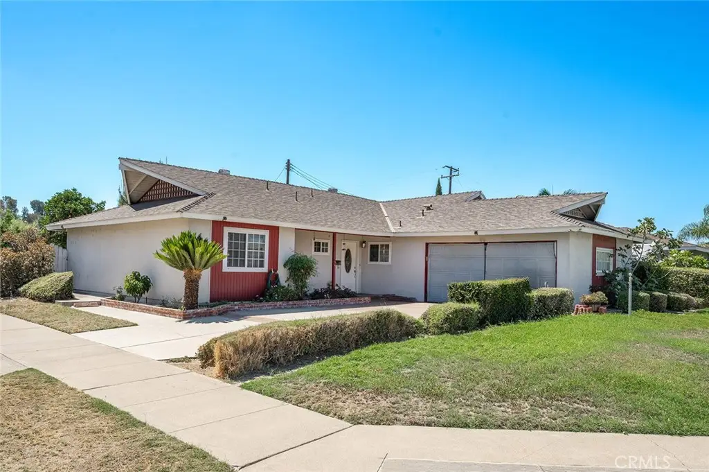 1612 E Riverview Avenue, Orange, CA 92865 - #1
