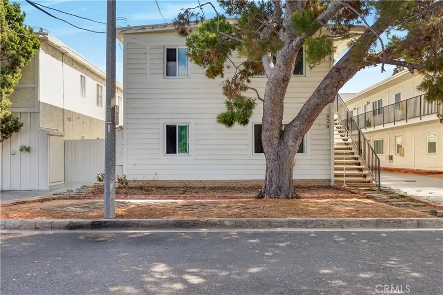 1826 12th Street, Manhattan Beach, CA 90266 - #2