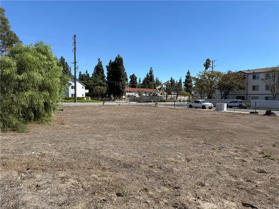 6200 S Van Buren, Placentia, CA 92870 - #2
