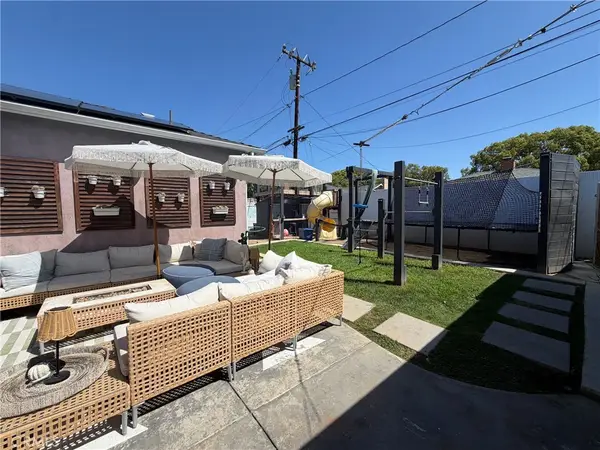 3412 N Greenbrier, Long Beach, CA 90808