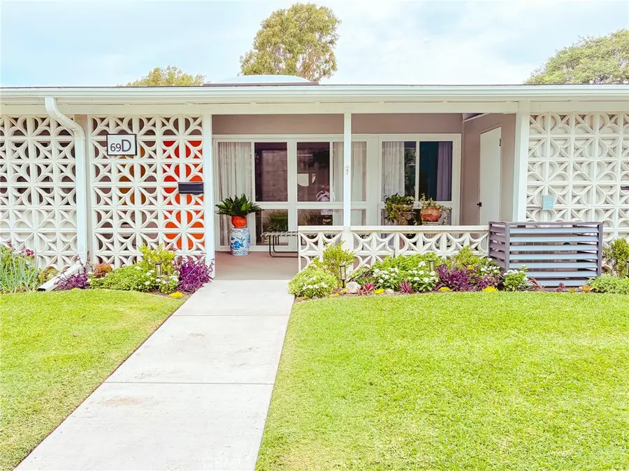 1281 Golden Rain Rd., M2-69d, Seal Beach, CA 90740 - #3