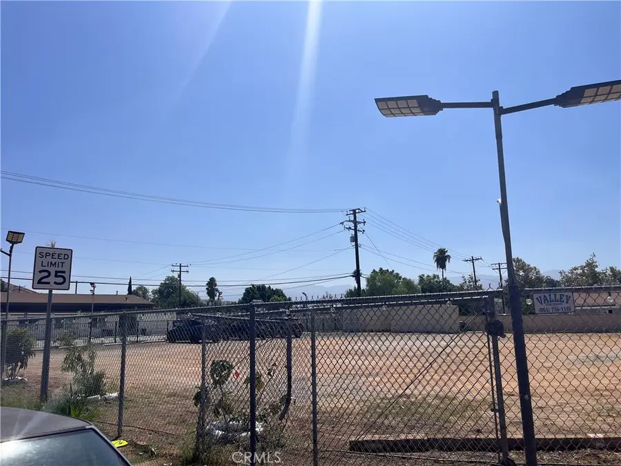 13700 Magnolia, Corona, CA 92879 - #3
