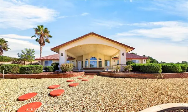 13573 Sunset Drive, Apple Valley, CA 92308