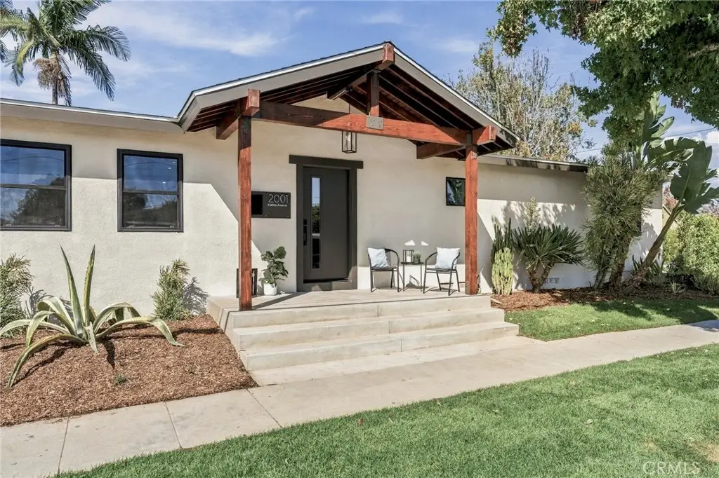 2001 Carfax, Long Beach, CA 90815 - #1