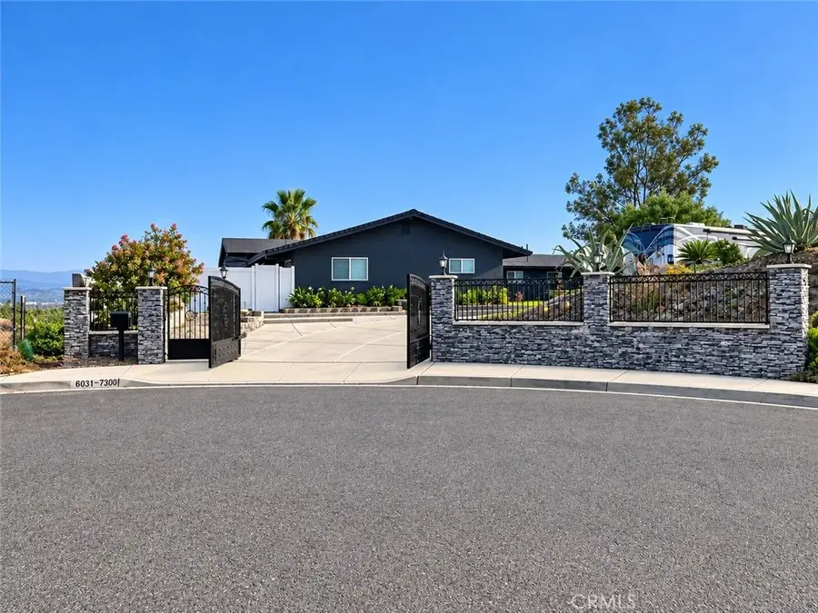 6031 Vista Del Aguila, Riverside, CA 92509 - #2