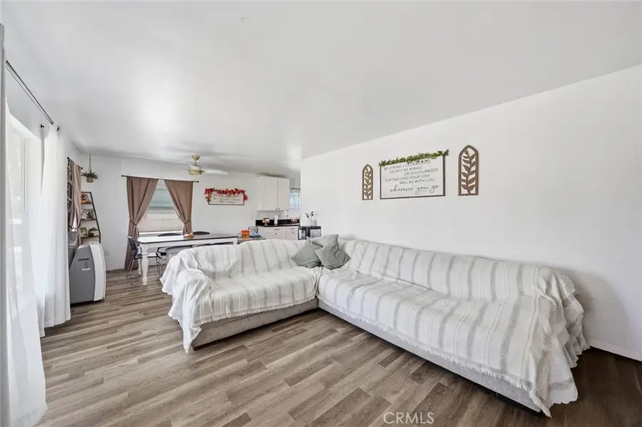 10918 Flory, Whittier, CA 90606 - #2