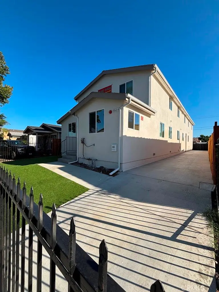 804 E 76th Street, Los Angeles, CA 90001 - #2