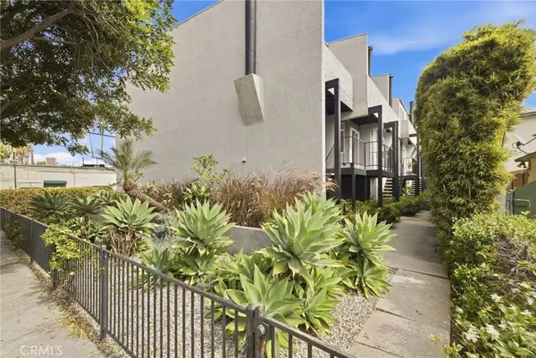 4018 Redwood Avenue #Unit B, Los Angeles, CA 90066