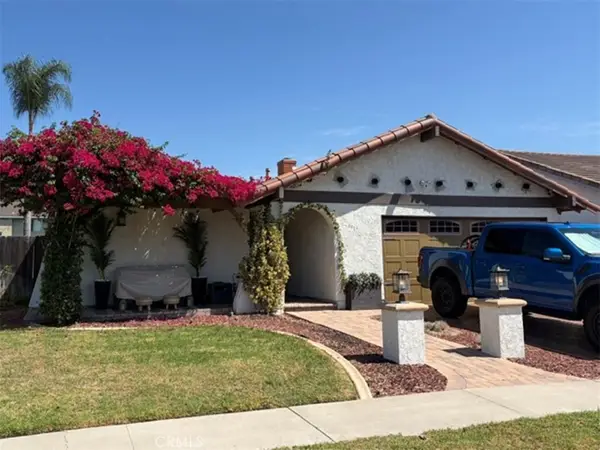 4917 E Holbrook, Anaheim, CA 92807