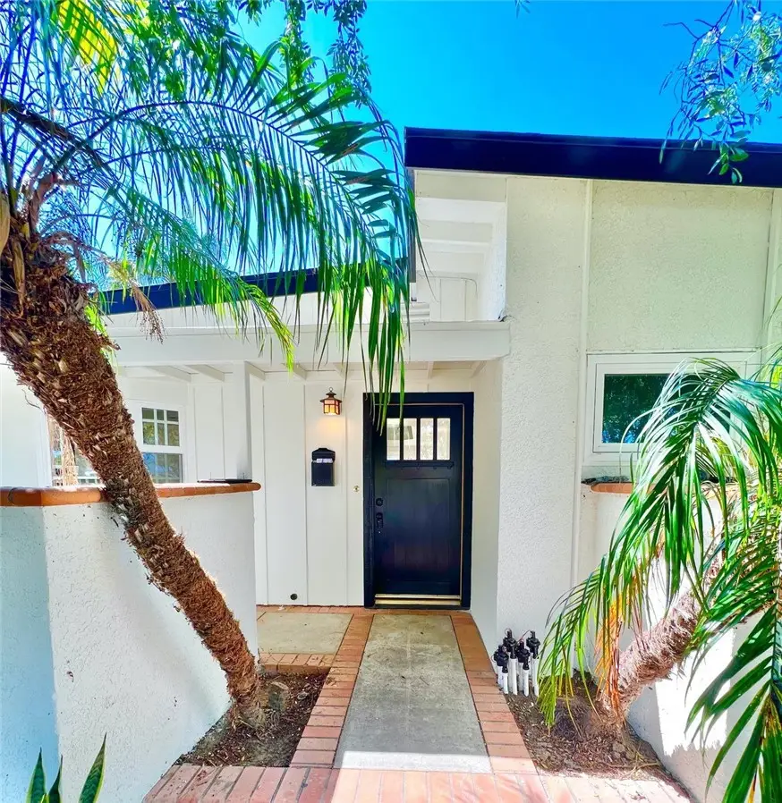 1417 Vuelta Grande, Long Beach, CA 90815 - #3