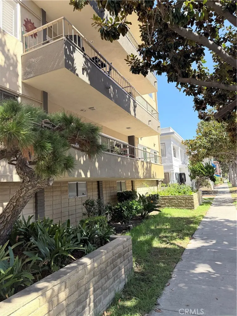 100 Hermosa, Long Beach, CA 90802 - #1