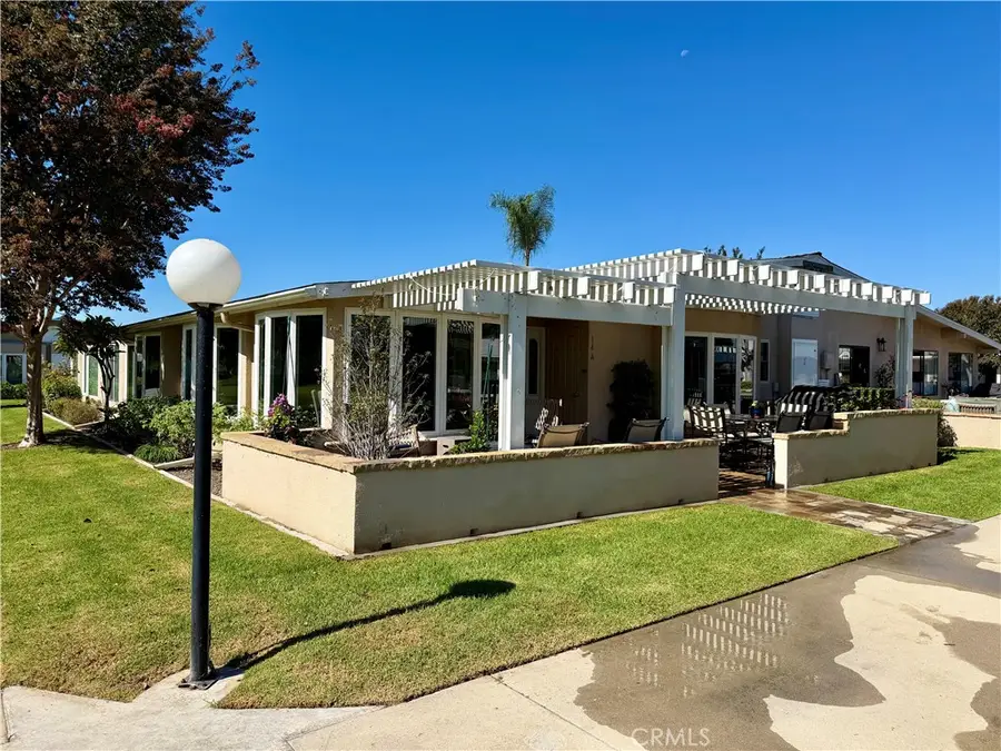 1760 Sunningdale Rd., M14-14a, Seal Beach, CA 90740 - #3