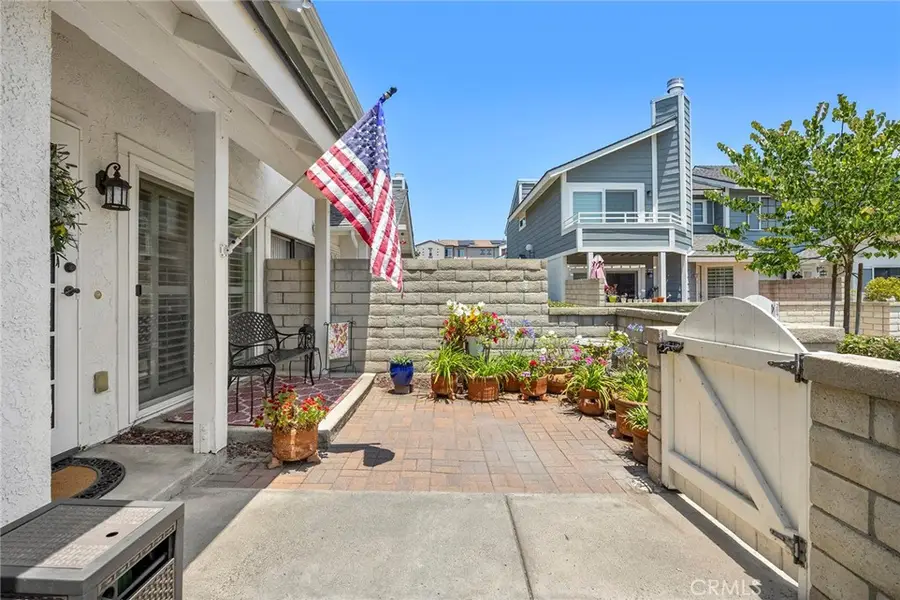 199 N Magnolia Avenue #D, Anaheim, CA 92801 - #3